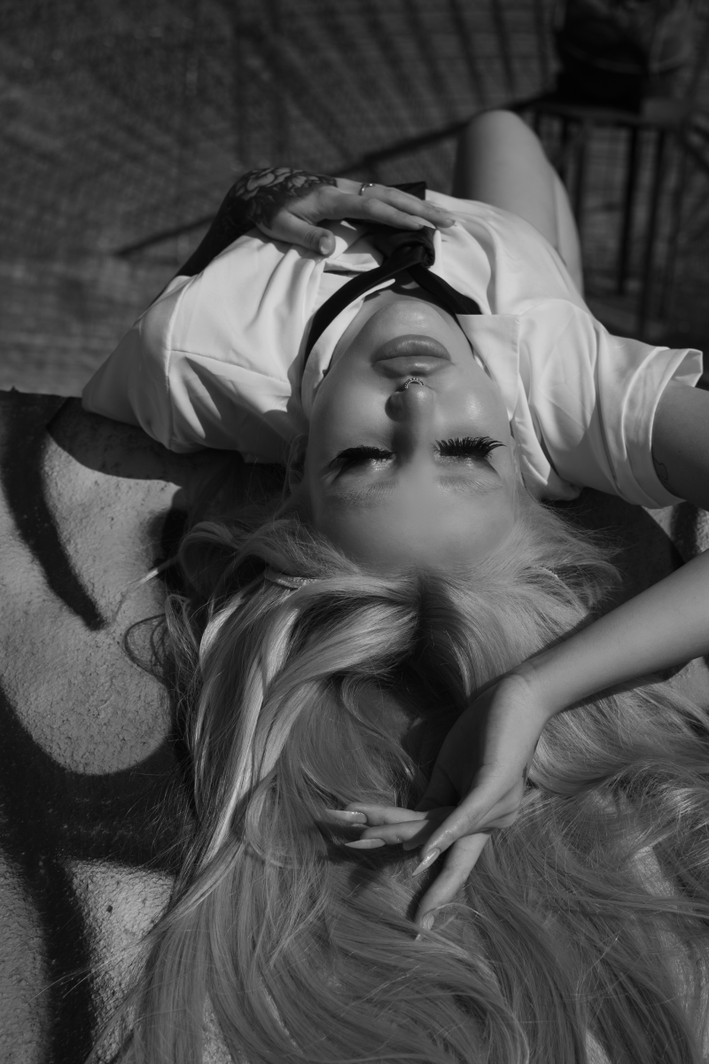 20 фотографии в авторской ретуши на ваш выбор. 