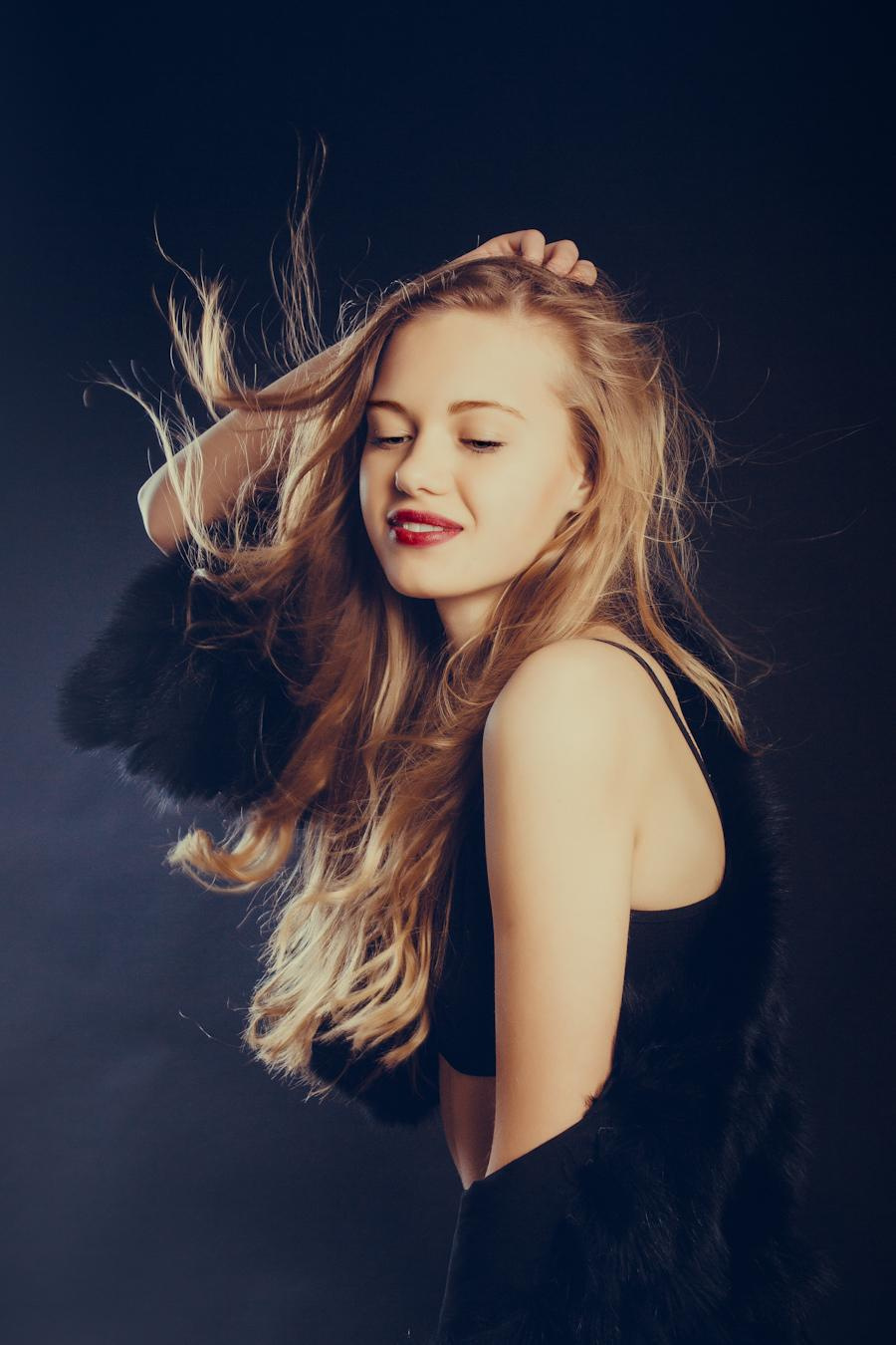 Inna. Duca Mihai-Fotograf