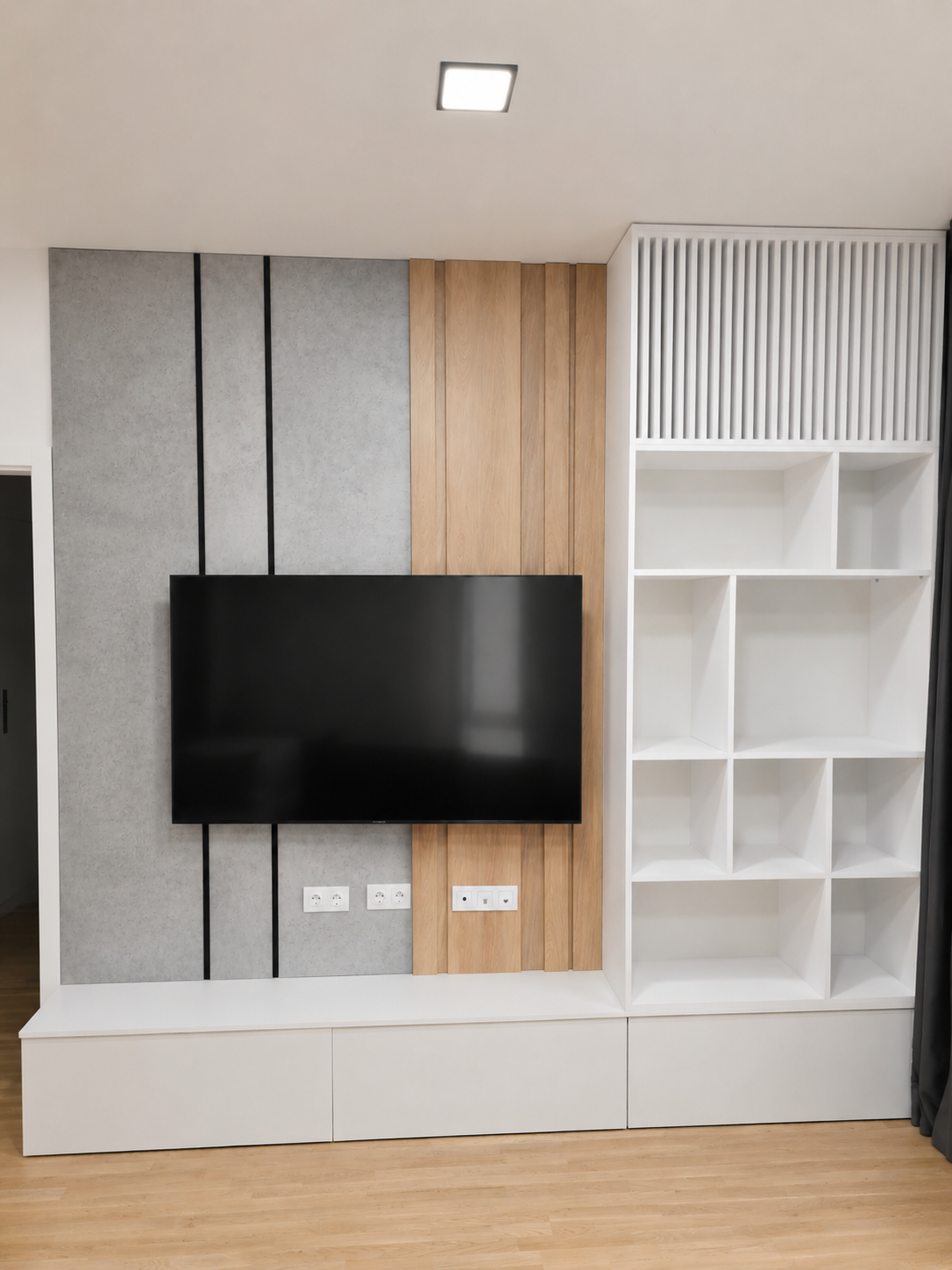 Comoda Tv. Furniture Alexandru Turcu