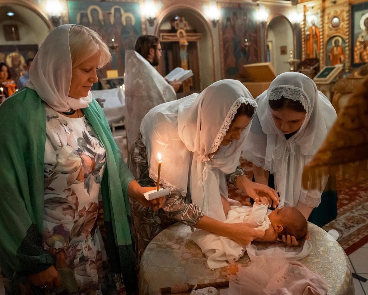 CHRISTENING. Professional garden design and photography services in London