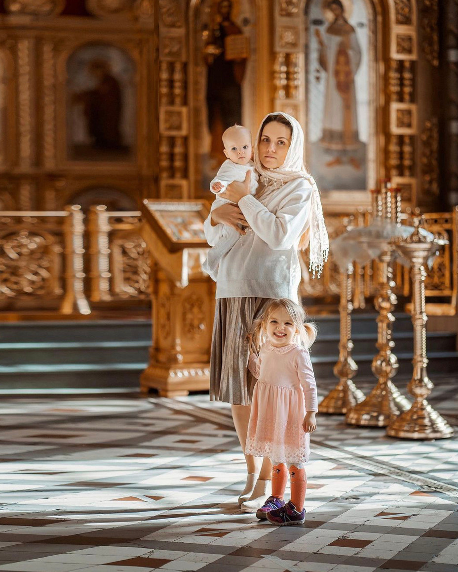 CHRISTENING. Professional garden design and photography services in London