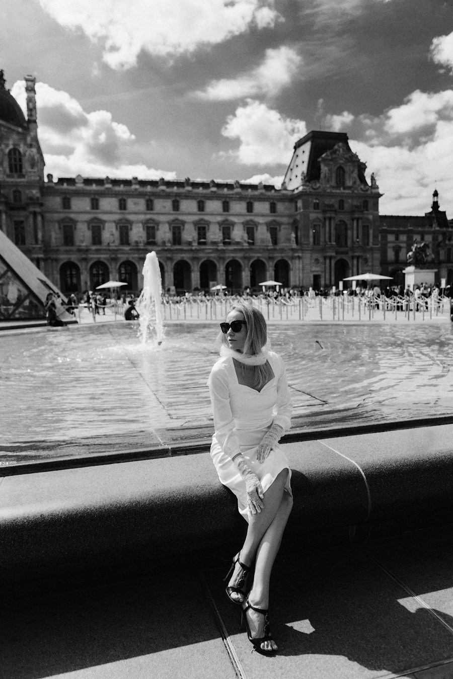 Tatiana. Paris Luwr. Fotograf w Krakowie i Europie