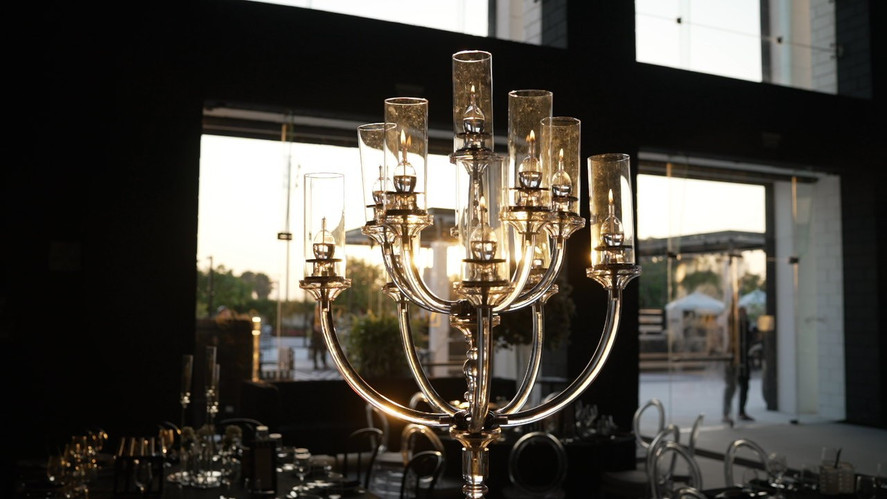 VIA / BASICO. Wedding and events photographers Studio Shalom