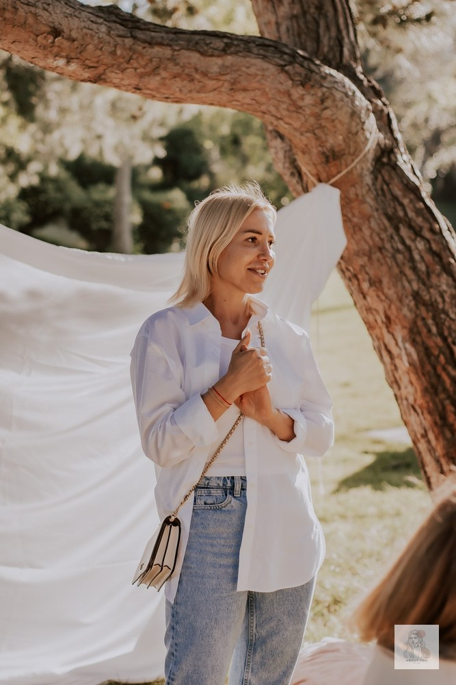 Picnic. Professional portrait photographer in Los Angeles | Axenia Haritonova