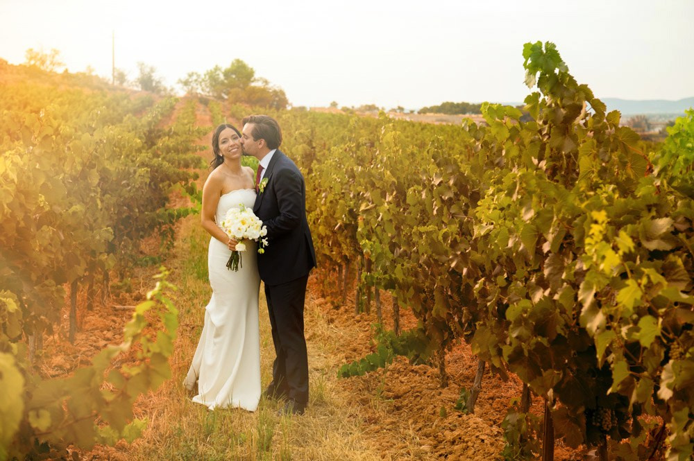 Boda de Alejandra y Javier · Bodega Sierra Norte, Finca Calderón, Requena · Javier Poveda