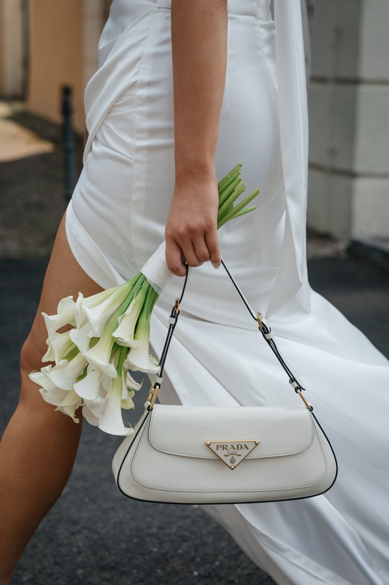 Civil Wedding at Burg Schwarzenstein in Geisenheim. Wedding photographer & videographer in Germany and Frankfurt | Denis Mirosnik