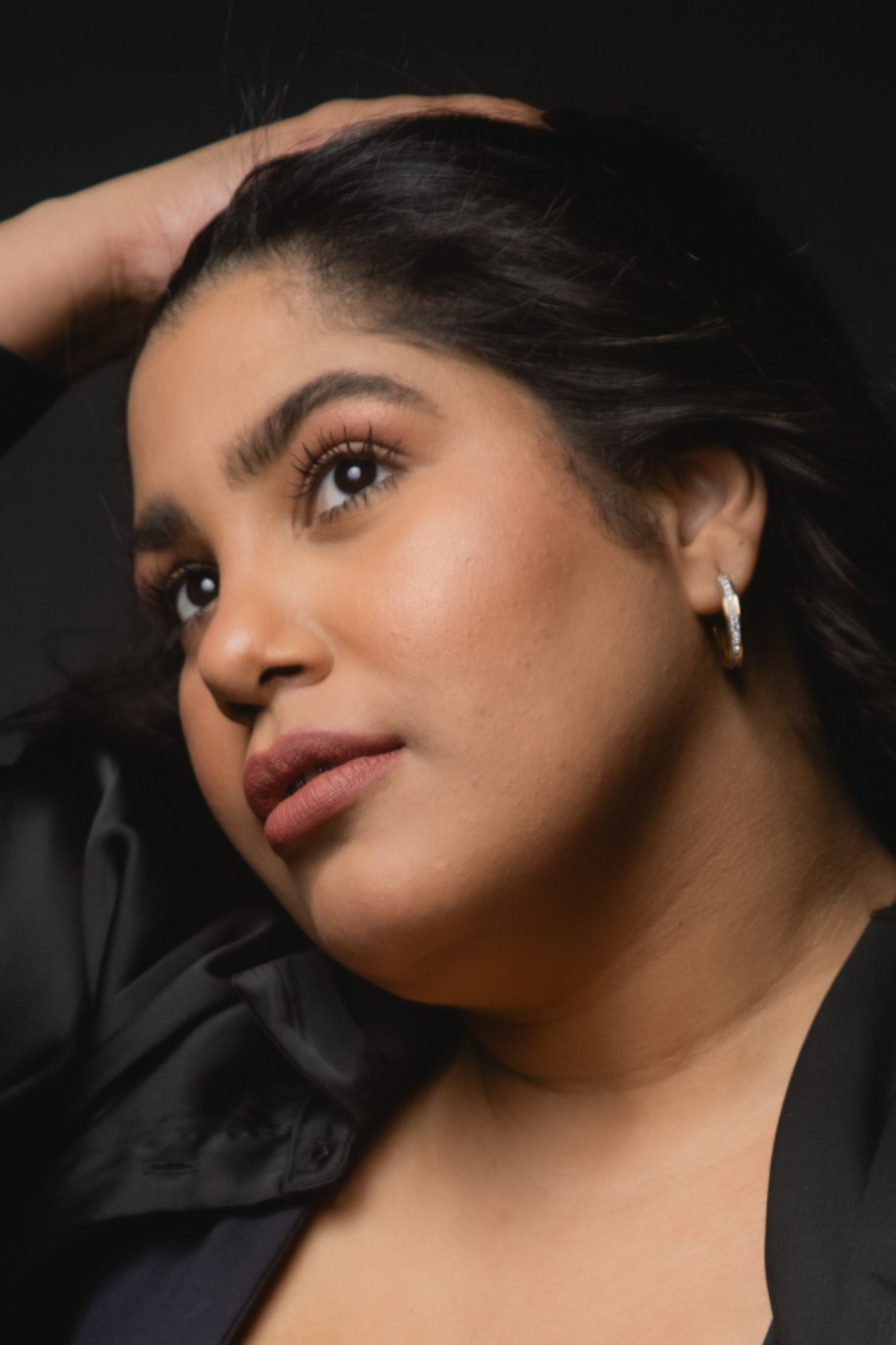 NOGLYSH. Anastasiia Antoniuk portrait, family and couple photographer, Portugal