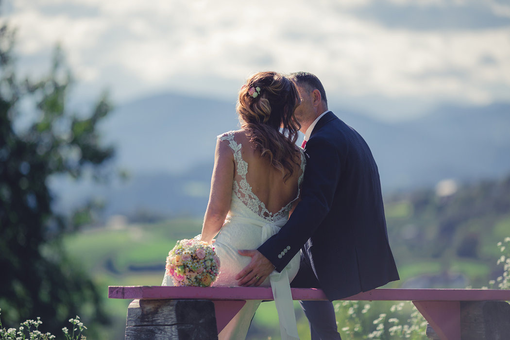 WEDDINGS. Professional garden design and photography services in London