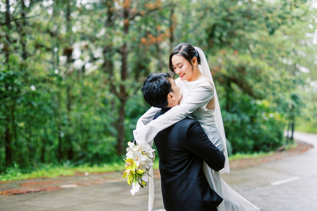 Denver and Honey Engagement Session. Momentaphoto