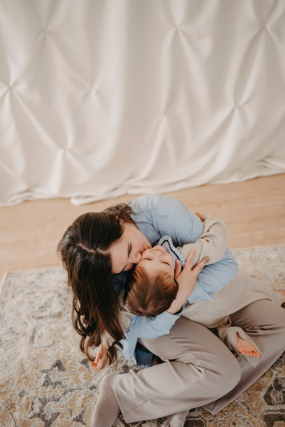 Mamine i bakine Masa i Nadja. Deciji i porodicni fotograf u Beogradu Oksana Skendzic