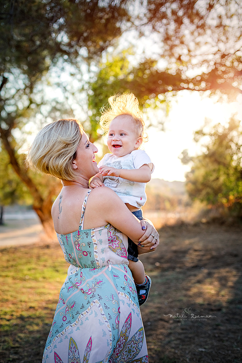 משפחה. נטליה רוזמן צלמת הריון ניובורן ילדים ובוק בת מצווה