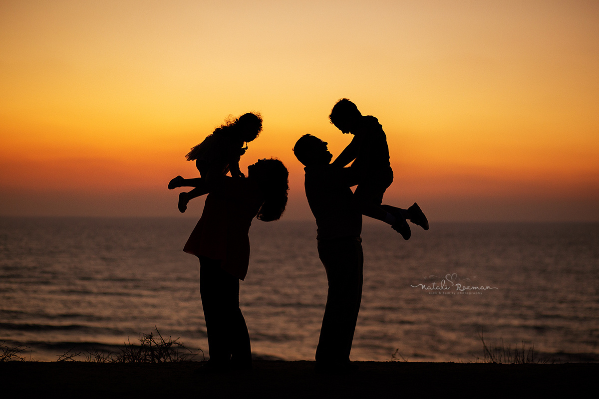 משפחה. נטליה רוזמן צלמת הריון ניובורן ילדים ובוק בת מצווה