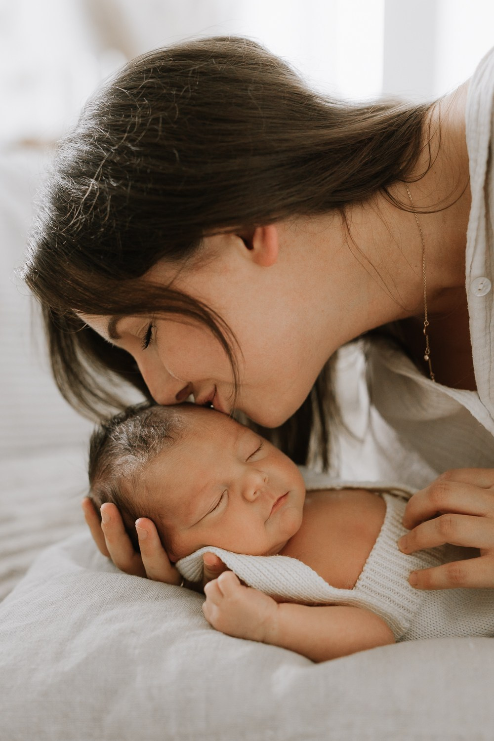 Neugeborenenfotografie Düsseldorf, Newborn Shooting Düsseldorf, Babyfotograf Düsseldorf, natürliche Babyfotos, Familienfotografie Düsseldorf, Neugeborenenshooting NRW.