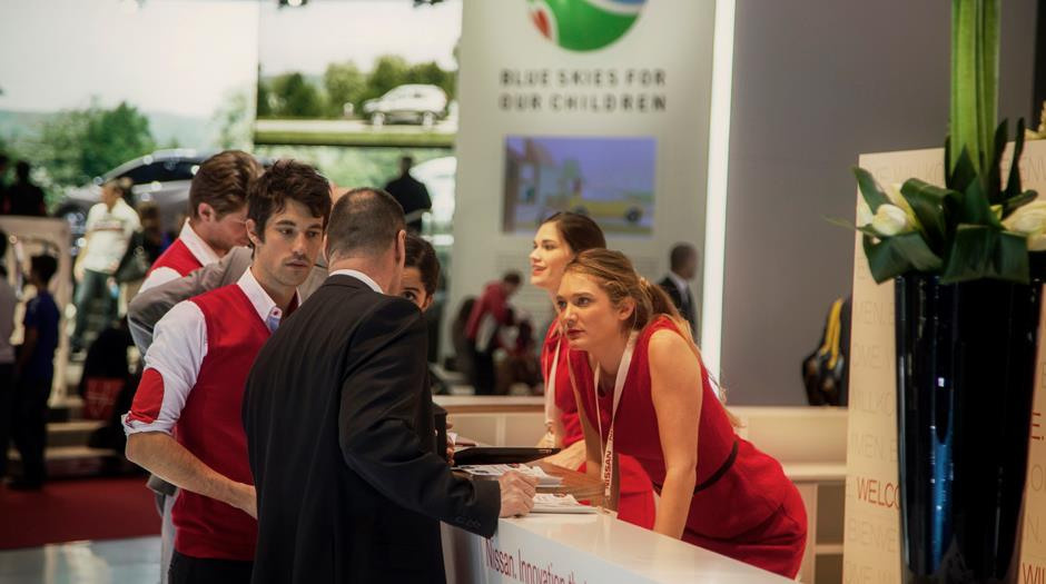 2.Autosalon.Zeneva.3/2013/. Путешествия в формате 360......