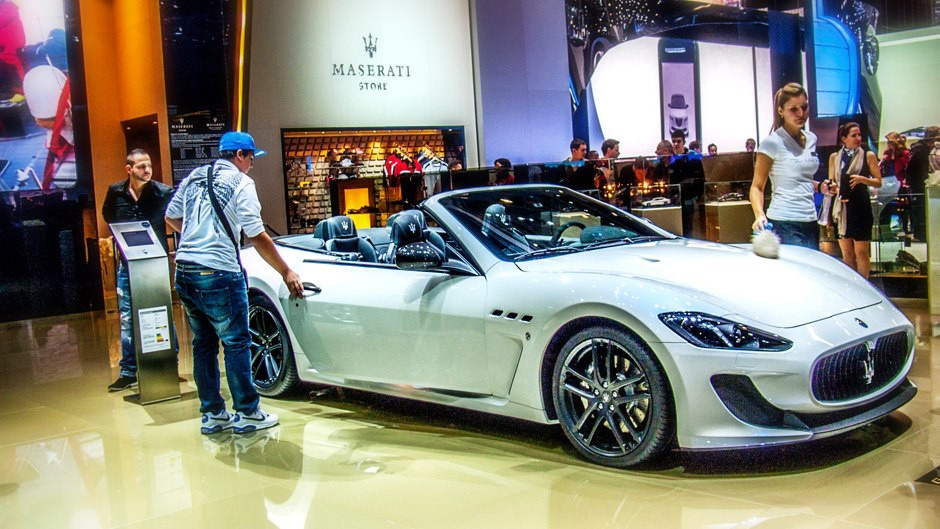 2.Autosalon.Zeneva.3/2013/. Путешествия в формате 360......
