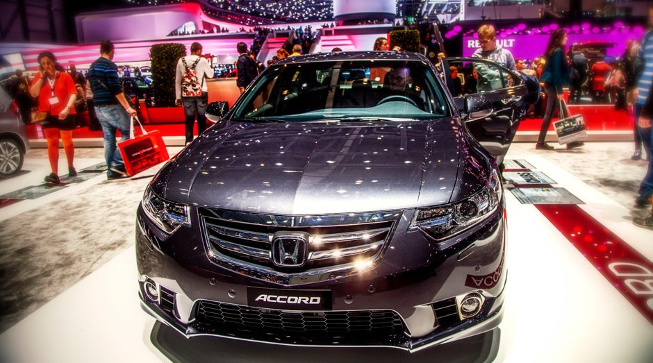 2.Autosalon.Zeneva.3/2013/. Путешествия в формате 360......