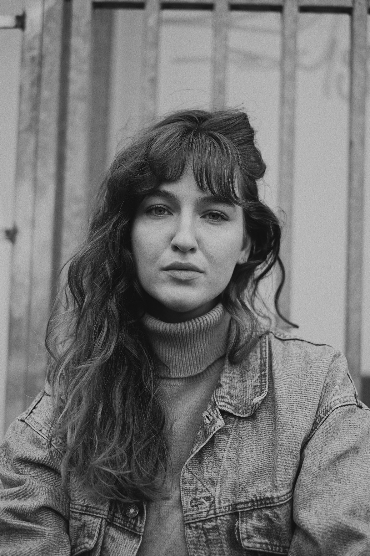 Outdoor Portraits. Sasha Silver Photography