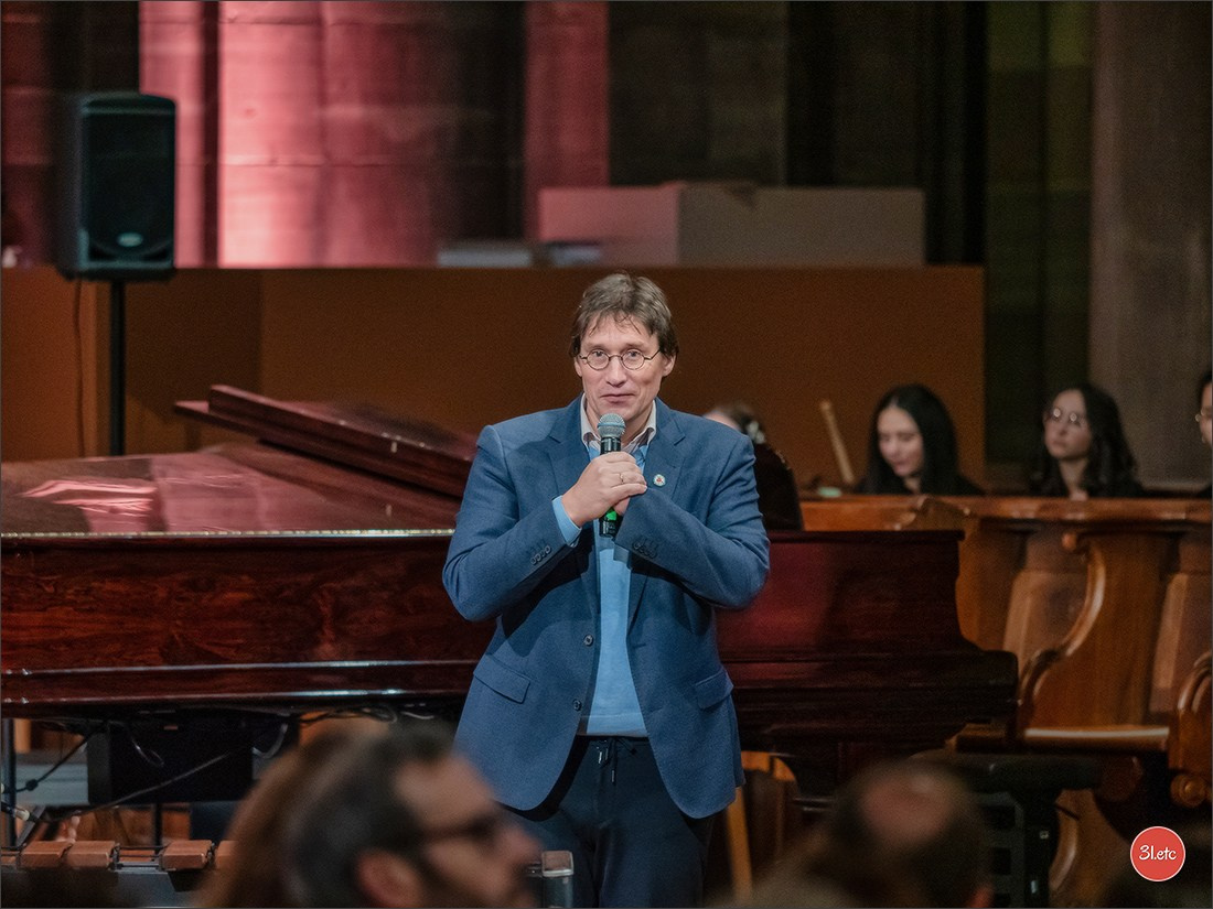 Temple Neuf concert chorus. Photographe à Strasbourg | Portraits, Studio, Enfants, Événements