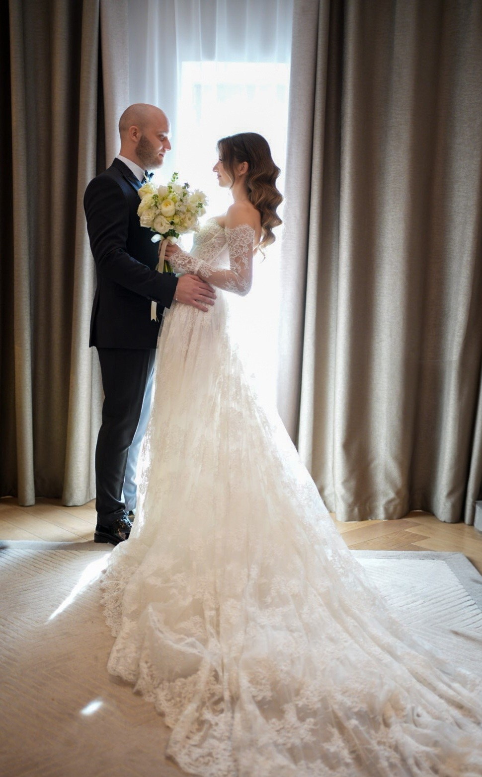 Elena & Mihai. Wedding photographer specialmoments