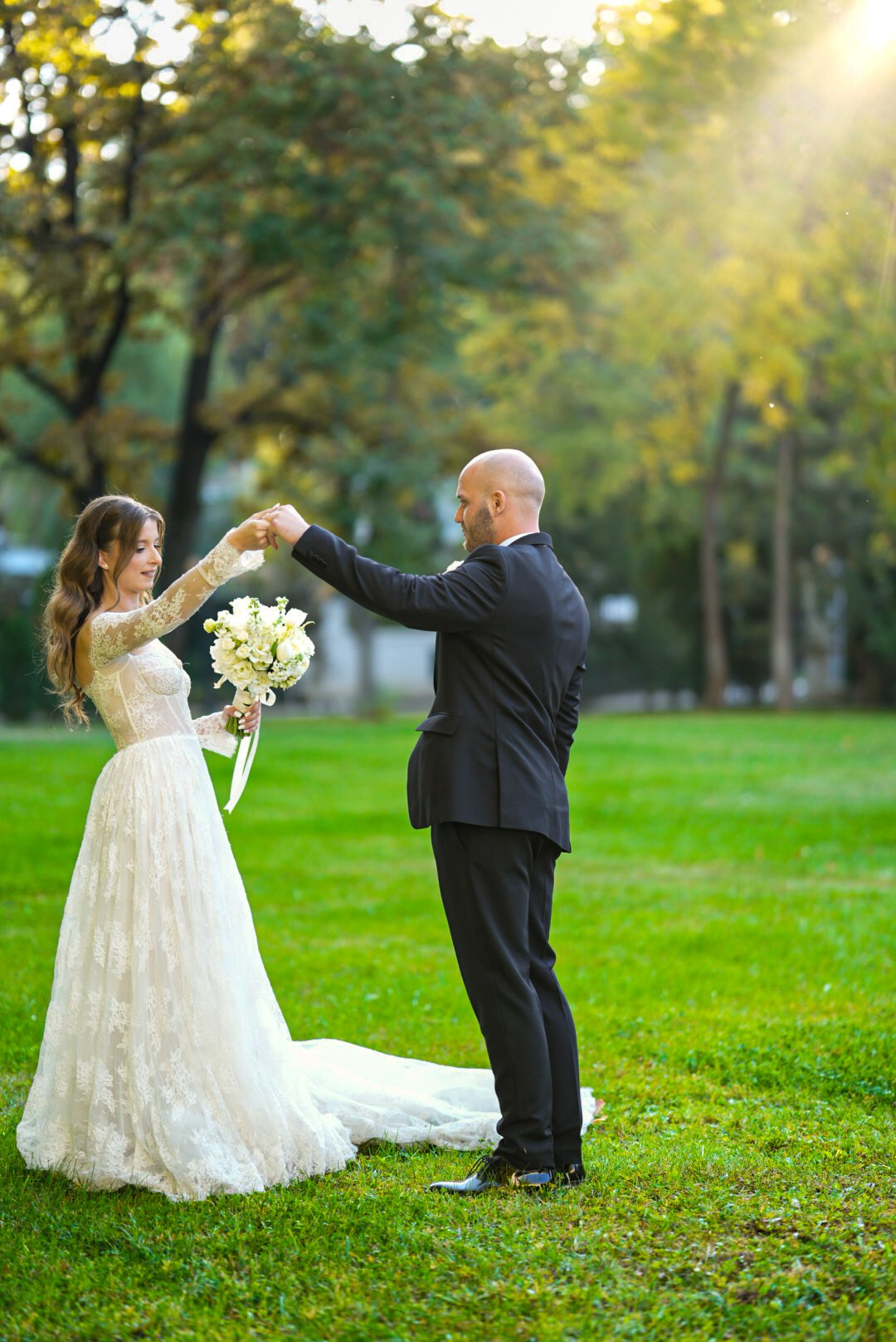 Elena & Mihai. Wedding photographer specialmoments