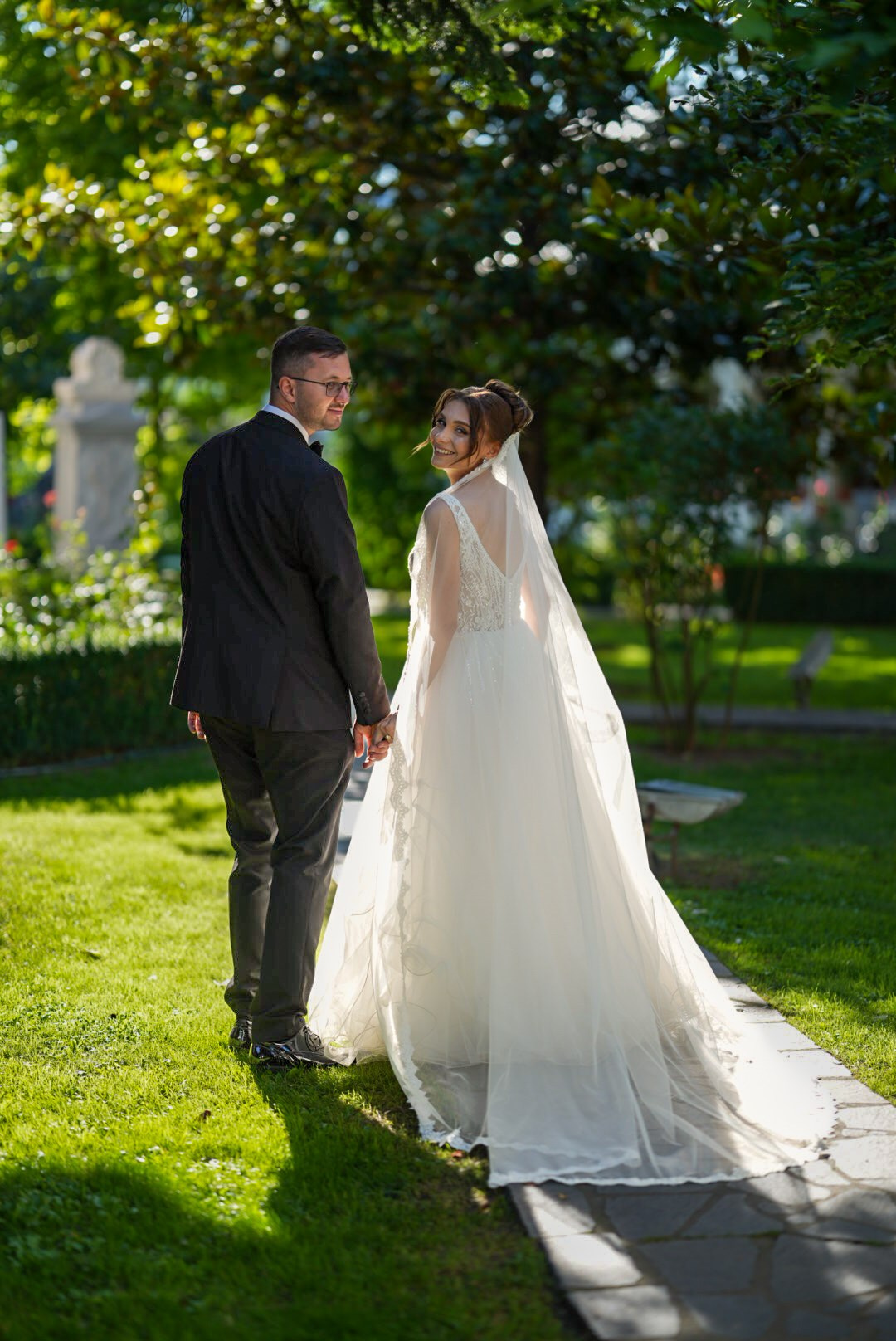 Lavinia & Costi. Wedding photographer specialmoments