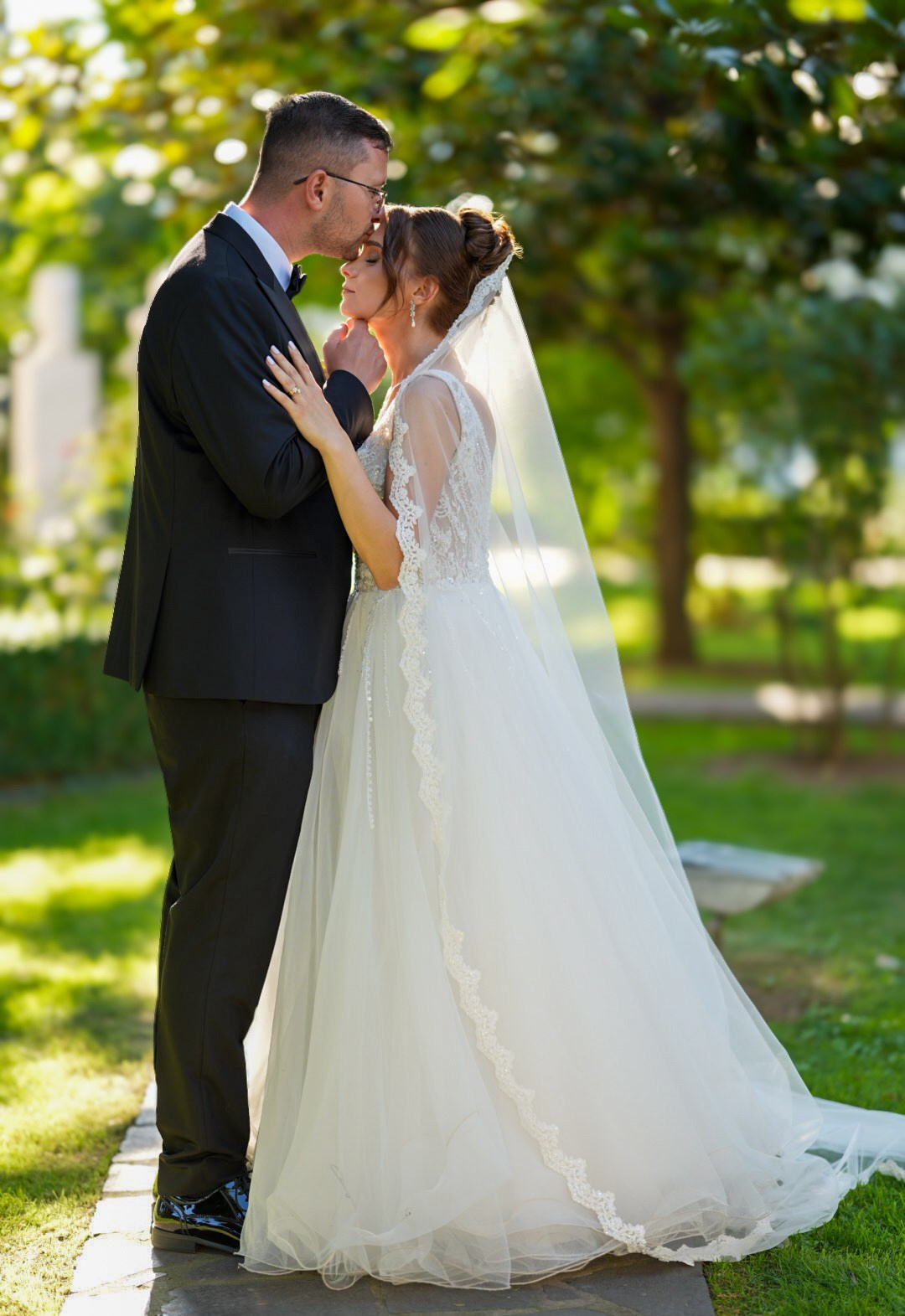 Lavinia & Costi. Wedding photographer specialmoments