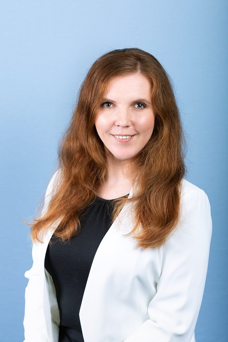 ProfessionalHeadshots. Photographer is San Jose, Iryna Novosyolova