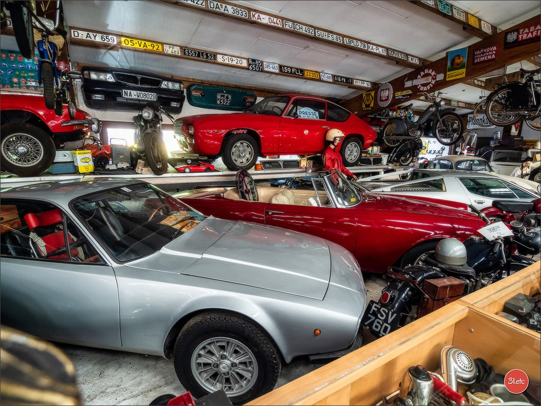 Удивительное место - частный музей старинного хлама - Fahrzeugmuseum. Photographe à Strasbourg | Portraits, Studio, Enfants, Événements