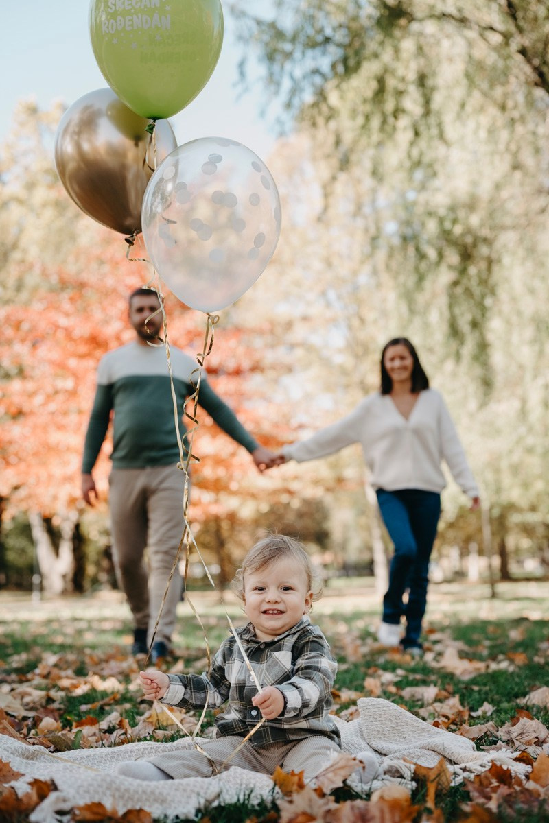 Veljkov 1.rodjendan. Deciji i porodicni fotograf u Beogradu Oksana Skendzic