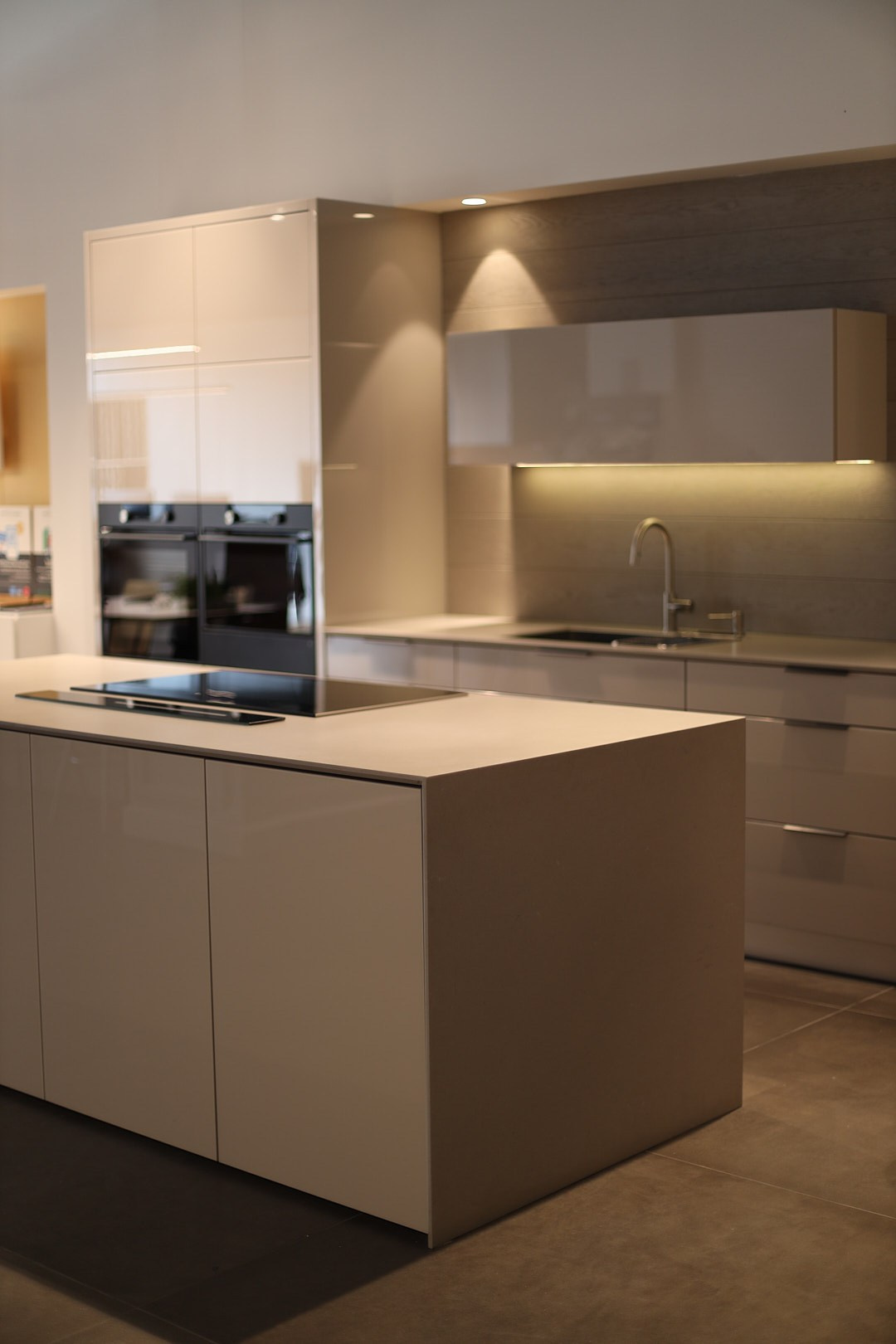 MY KITCHEN & CREATIV PEOPLE. Interior Photography & Video in Israel