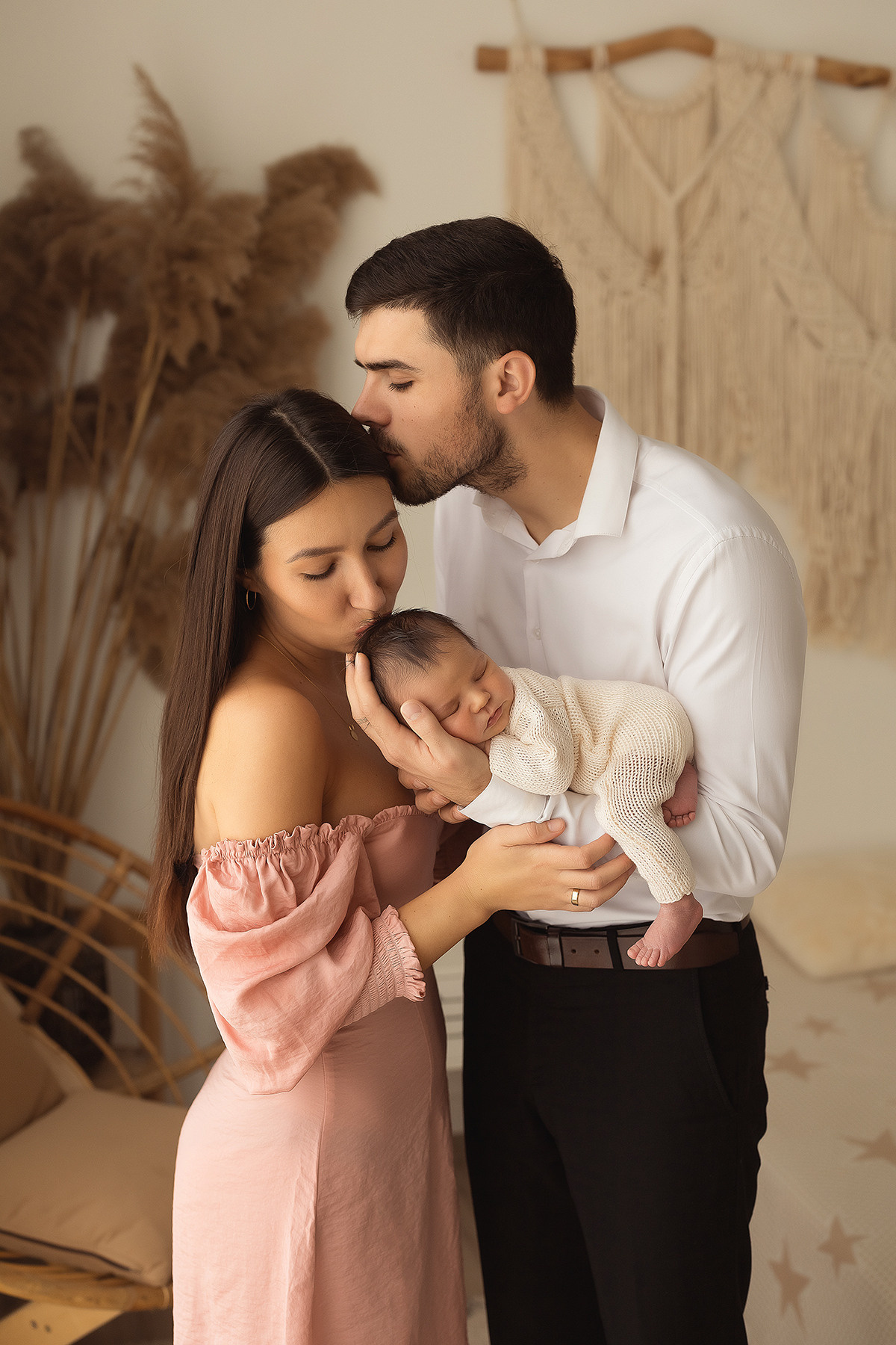 Nounascuti. Fotograf de familie la Ungheni și Reggio-Emilia, Alessia Slivca