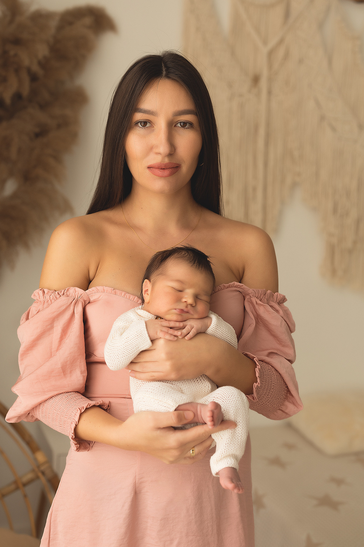 Nounascuti. Fotograf de familie la Ungheni și Reggio-Emilia, Alessia Slivca