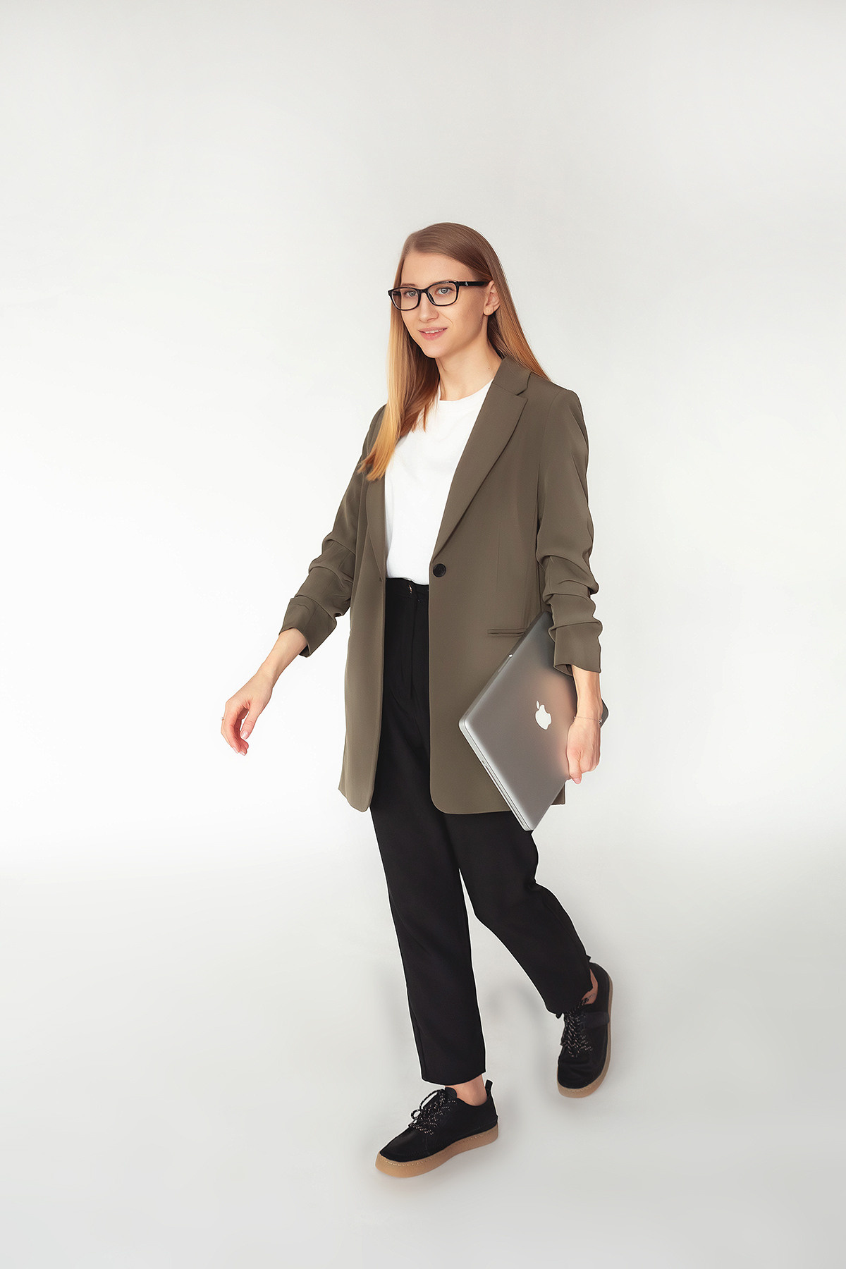 Content. Fotograf de familie la Ungheni și Reggio-Emilia, Alessia Slivca