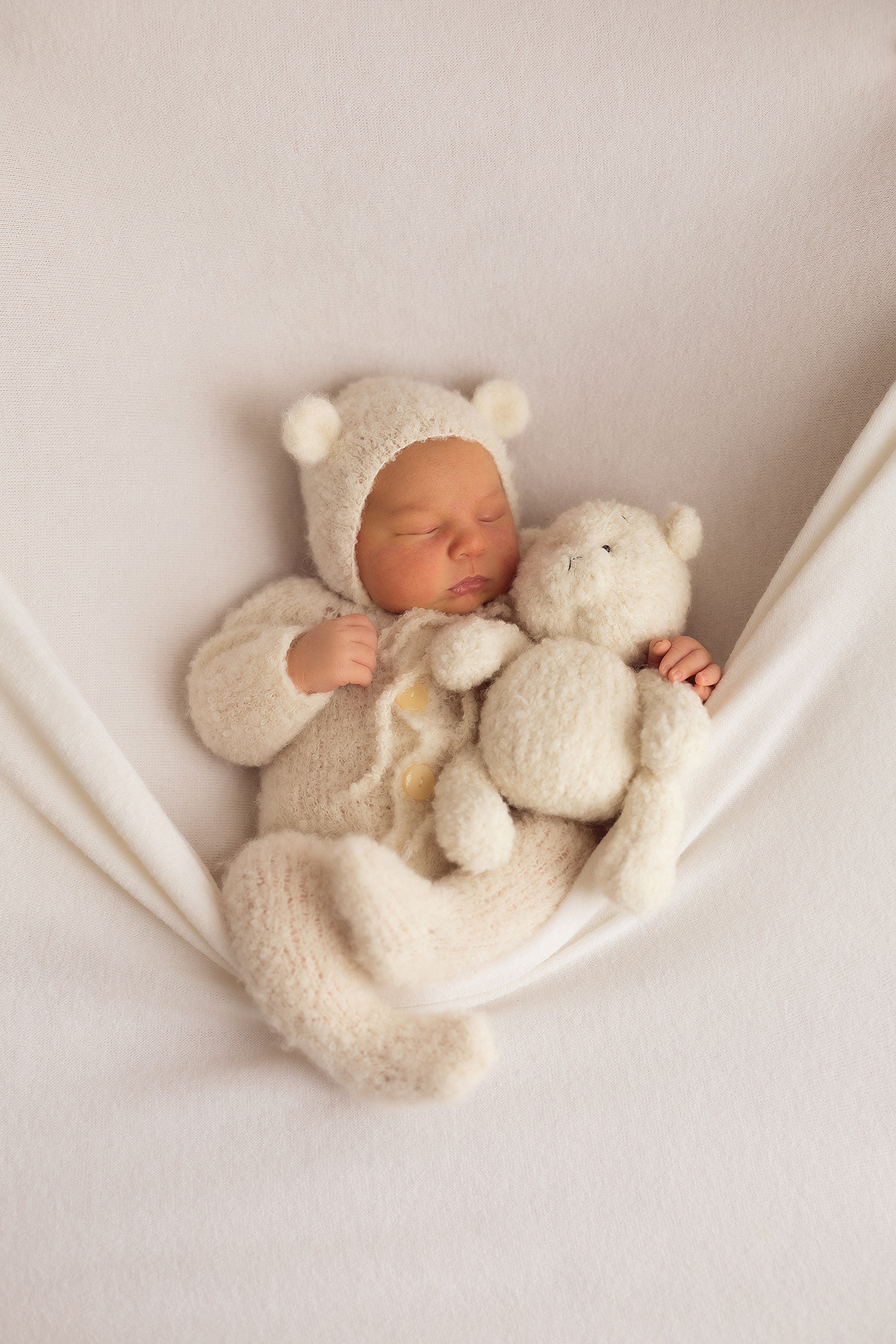 Nounascuti. Fotograf de familie la Ungheni și Reggio-Emilia, Alessia Slivca