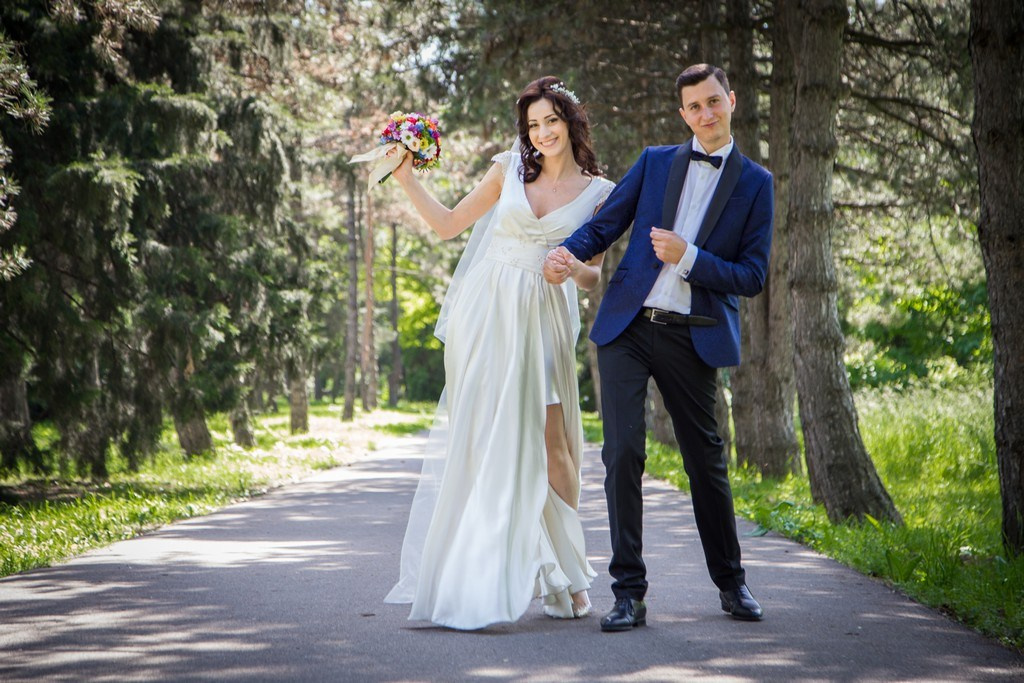 Corina & Silviu by fotograf nunta Iasi — Eduard Schiopu