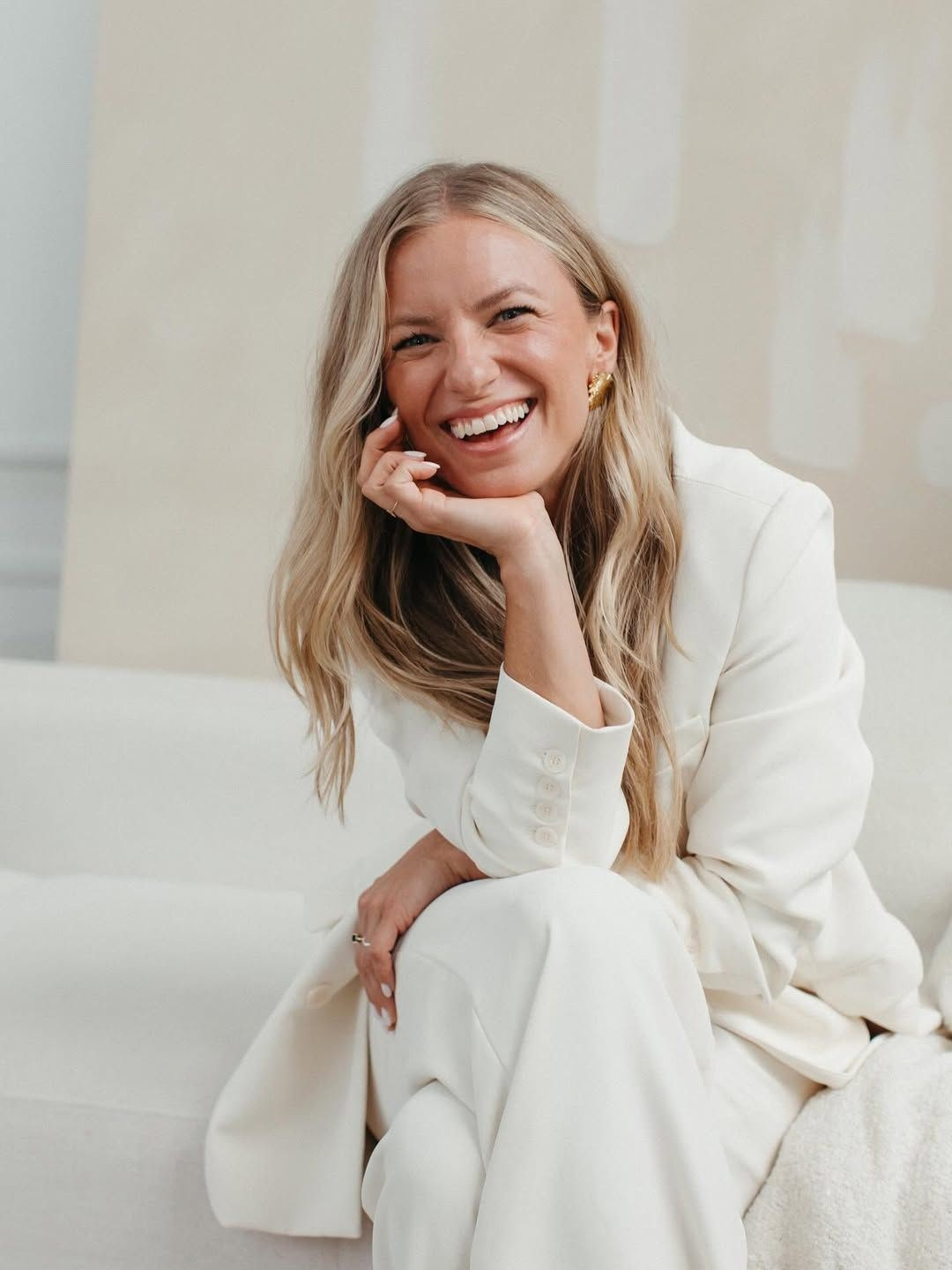 IETEIKUMI KOMERC PORTRETU FOTOSESIJAI