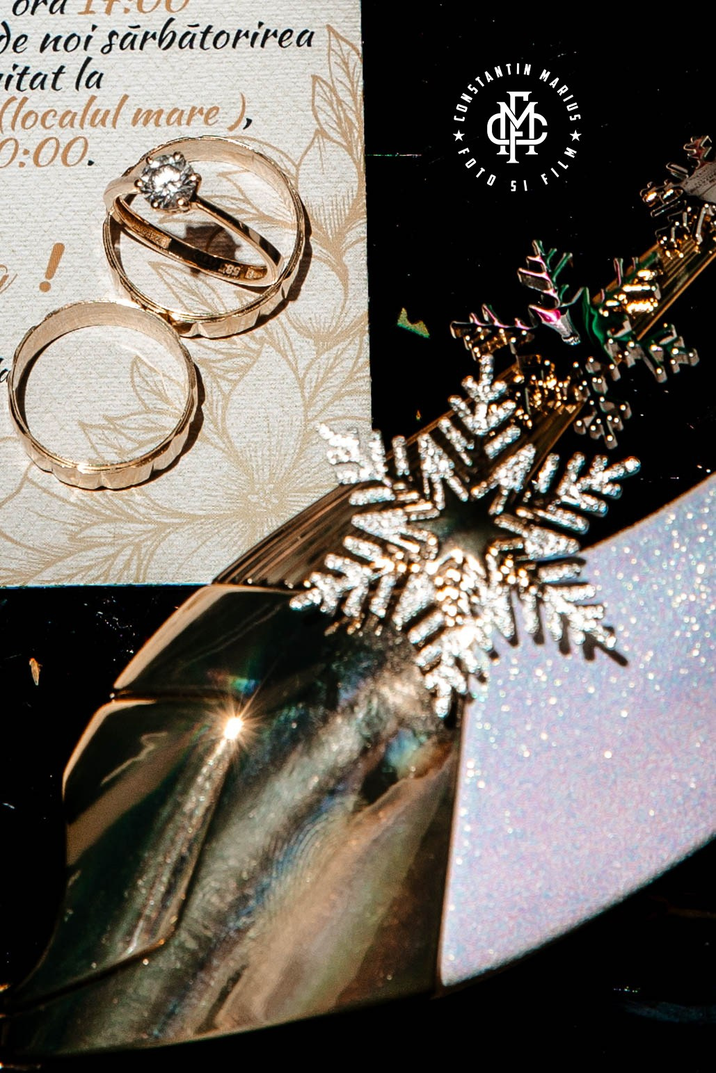 WEDDING PHOTOGRAPHY. DESPRE NOI