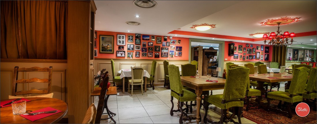 Интерьер ресторана "Достоевский". Photographe à Strasbourg | Portraits, Studio, Enfants, Événements