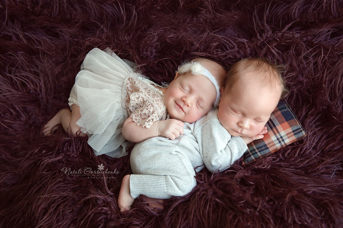 Новонароджені малюки. Дитячий, сімейний, а також newborn фотограф і викладач у Києві Наталія