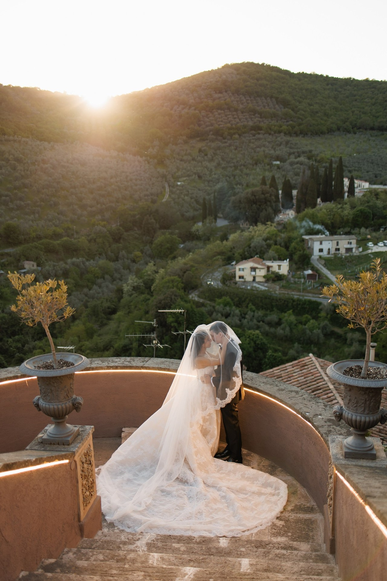 Wedding photographer Italy Rome, Tuscany, Lake Como, Sicily, Puglia. Wedding Photographer Rome Tuscany Como Sicily Puglia Amalfy Italy- Oksana Savenchuk