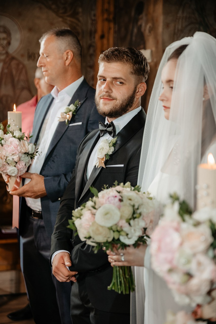 Ana Maria si Cristian by Fotograf nunta Neamt — Eduard Schiopu