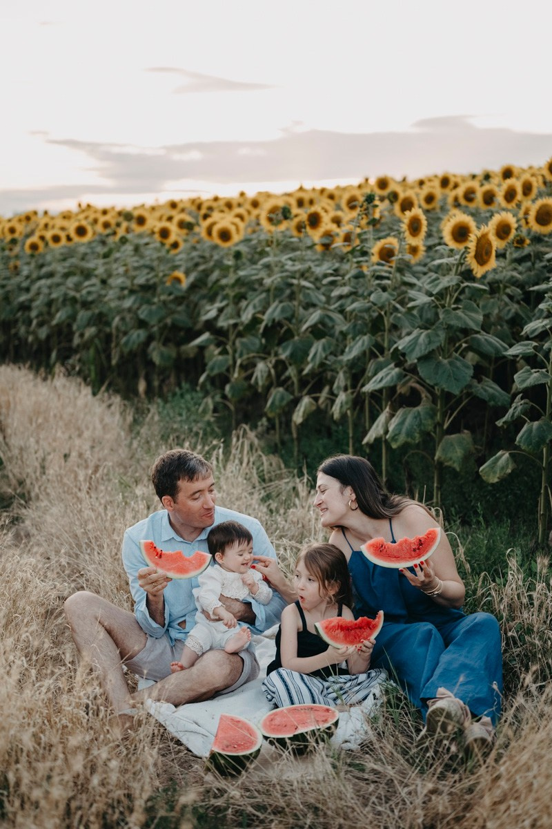 Jelena Milos Dunja i Mila / porodicno fotografisanje. Deciji i porodicni fotograf u Beogradu Oksana Skendzic