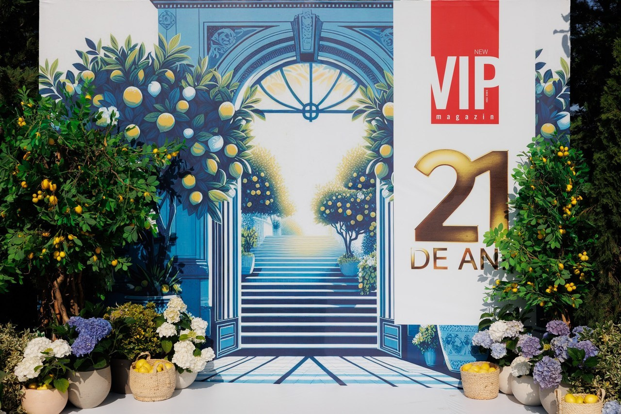 FEEDBACK. Fulga Photographer