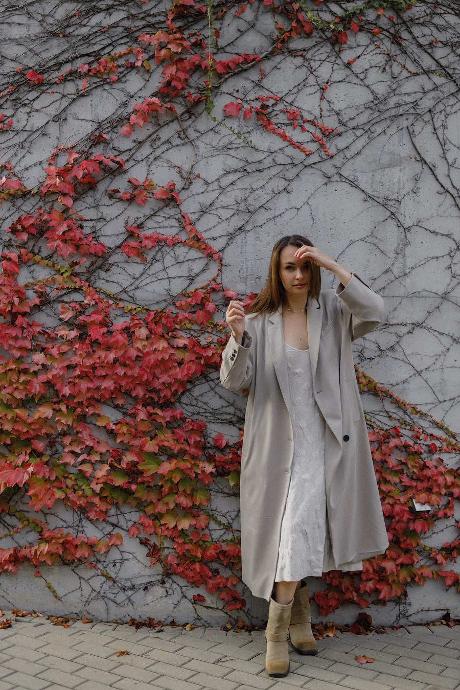 Emilia. Sesja w domu i ogrodzie. Fotograf w Krakowie i Europie