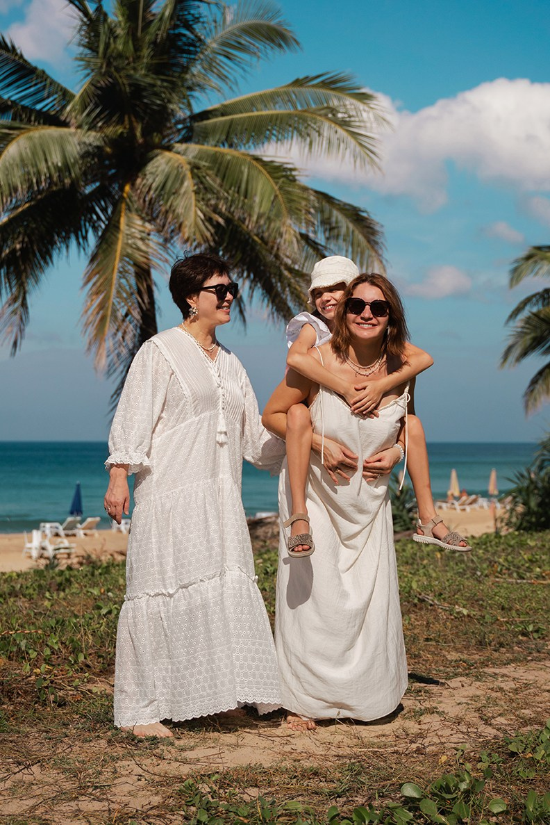 Family Photography in Hoi An | Natural & Candid Moments. Photographer in Hoi An — Veronika Guzenko. Natural photoshoots for couples, families and solo travelers. Book your shoot today