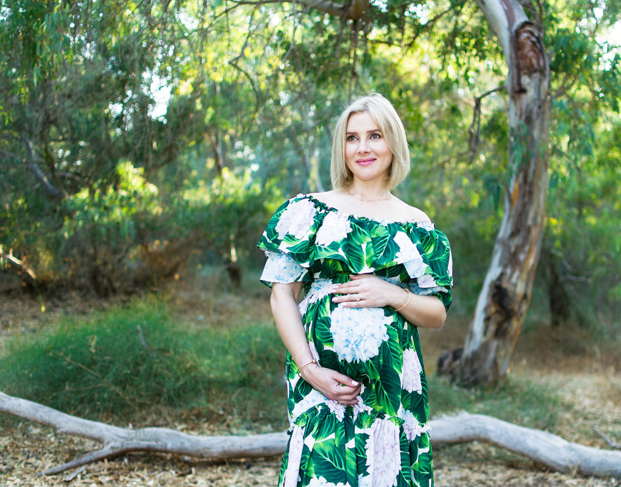 הריון. צילומי הריון, ניו בורן, גיל שנה בראשון לציון -Jenya Rosso Photography