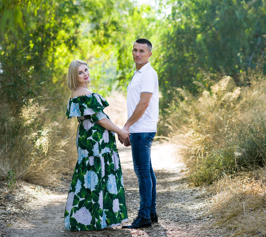 הריון. צילומי הריון, ניו בורן, גיל שנה בראשון לציון -Jenya Rosso Photography