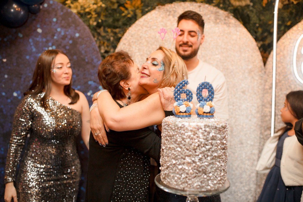 Soraya Cravo - 60 anos. Fotógrafa de Eventos em São Paulo e Sorocaba Kika Damasceno