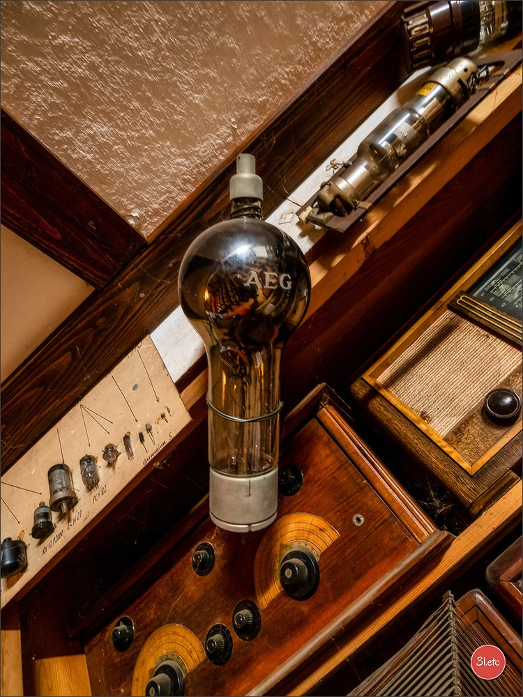 Удивительное место - частный музей старинного хлама - Fahrzeugmuseum. Photographe à Strasbourg | Portraits, Studio, Enfants, Événements