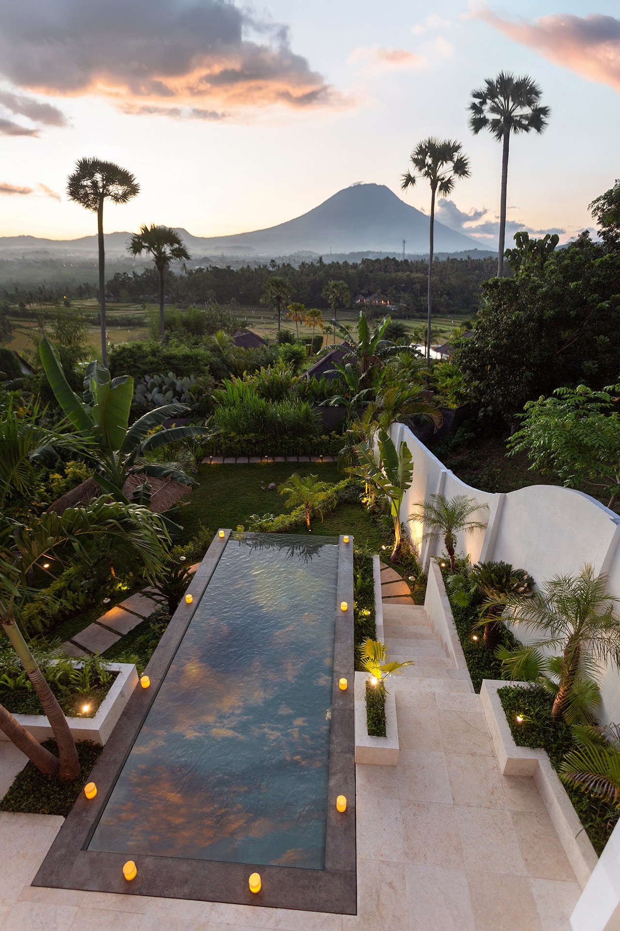 Интерьерная съёмка для отелей и ресторанов. Индивидуальный и парный фотограф на Бали — Bali Dream Photo